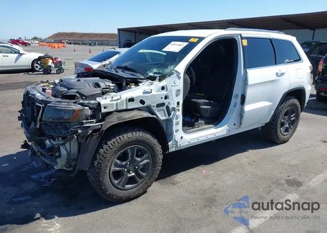 2015 Jeep Grand Cherokee Laredo from USA, damaged, VIN 1C4RJFAG3FC925950